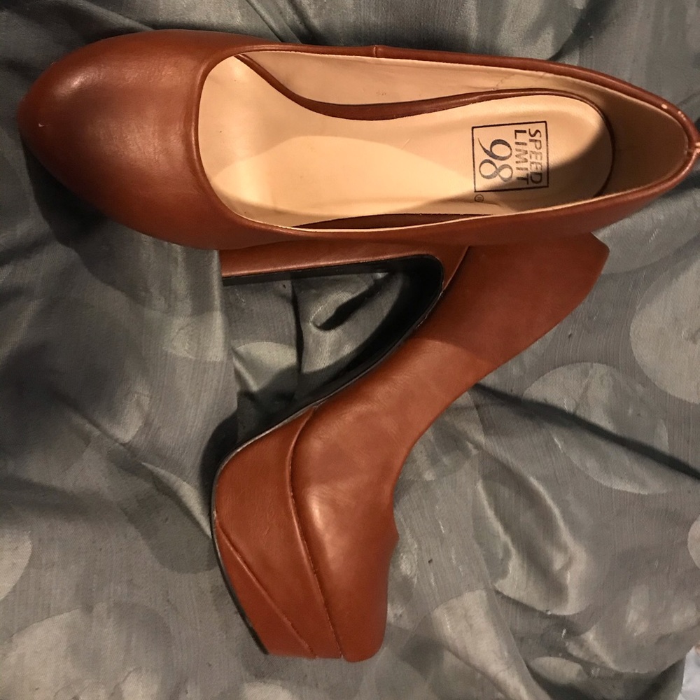 Brown platform heels size 6.5